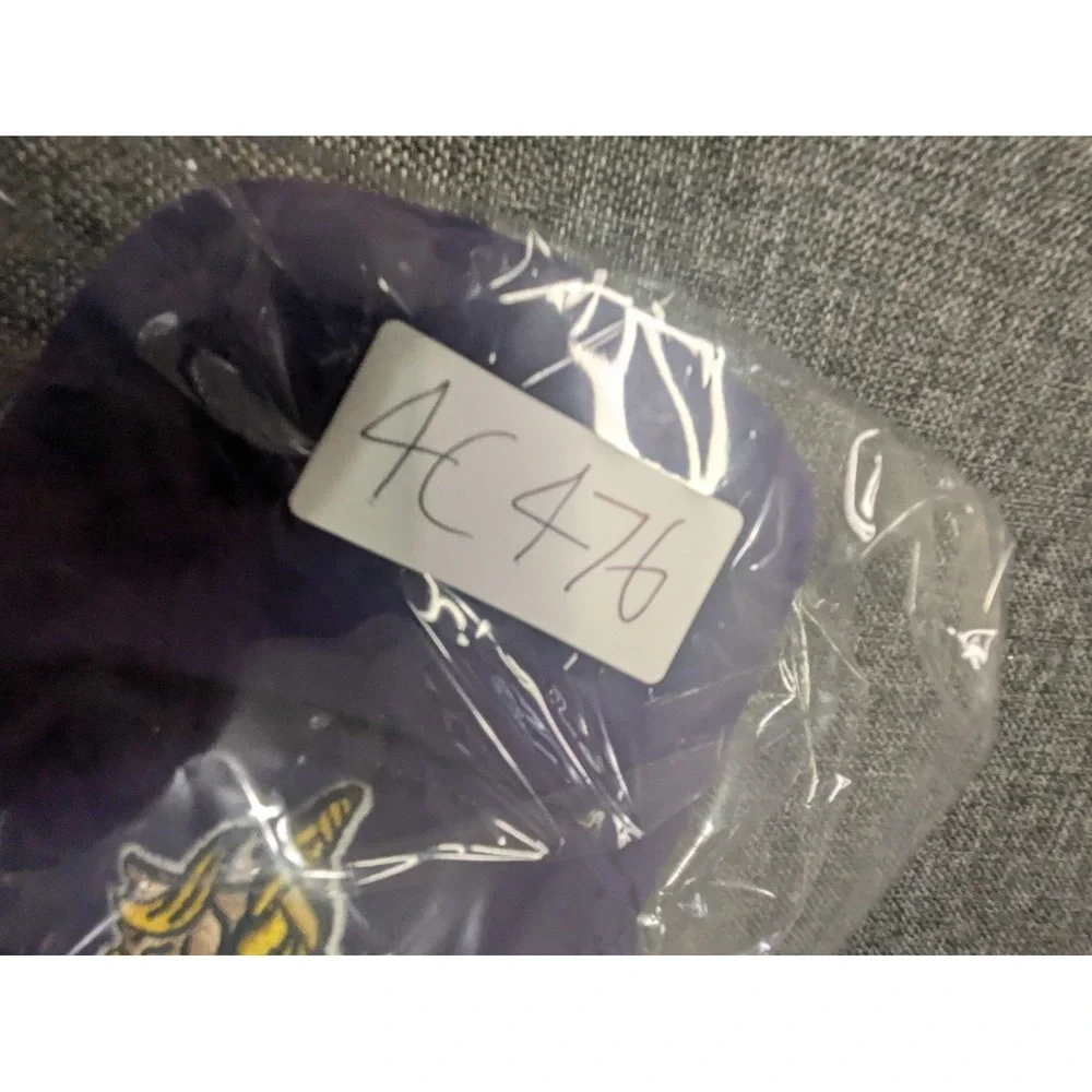 Minnesota Vikings Snapback Hat NFL Purple Gold‎ Football Sports Wear Cap